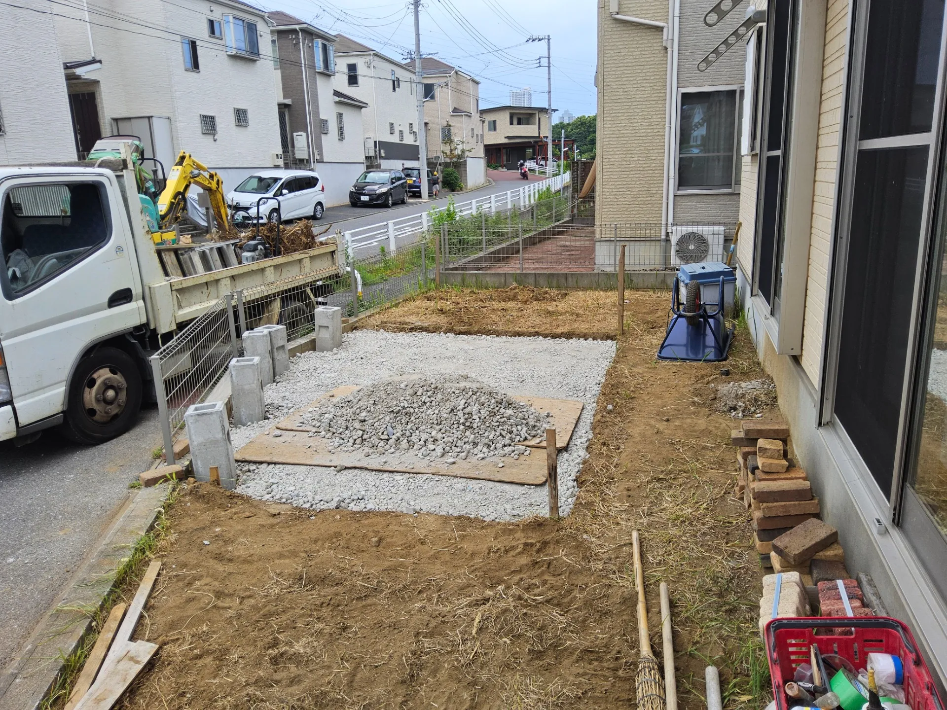 【習志野市 造園】下地調整続き