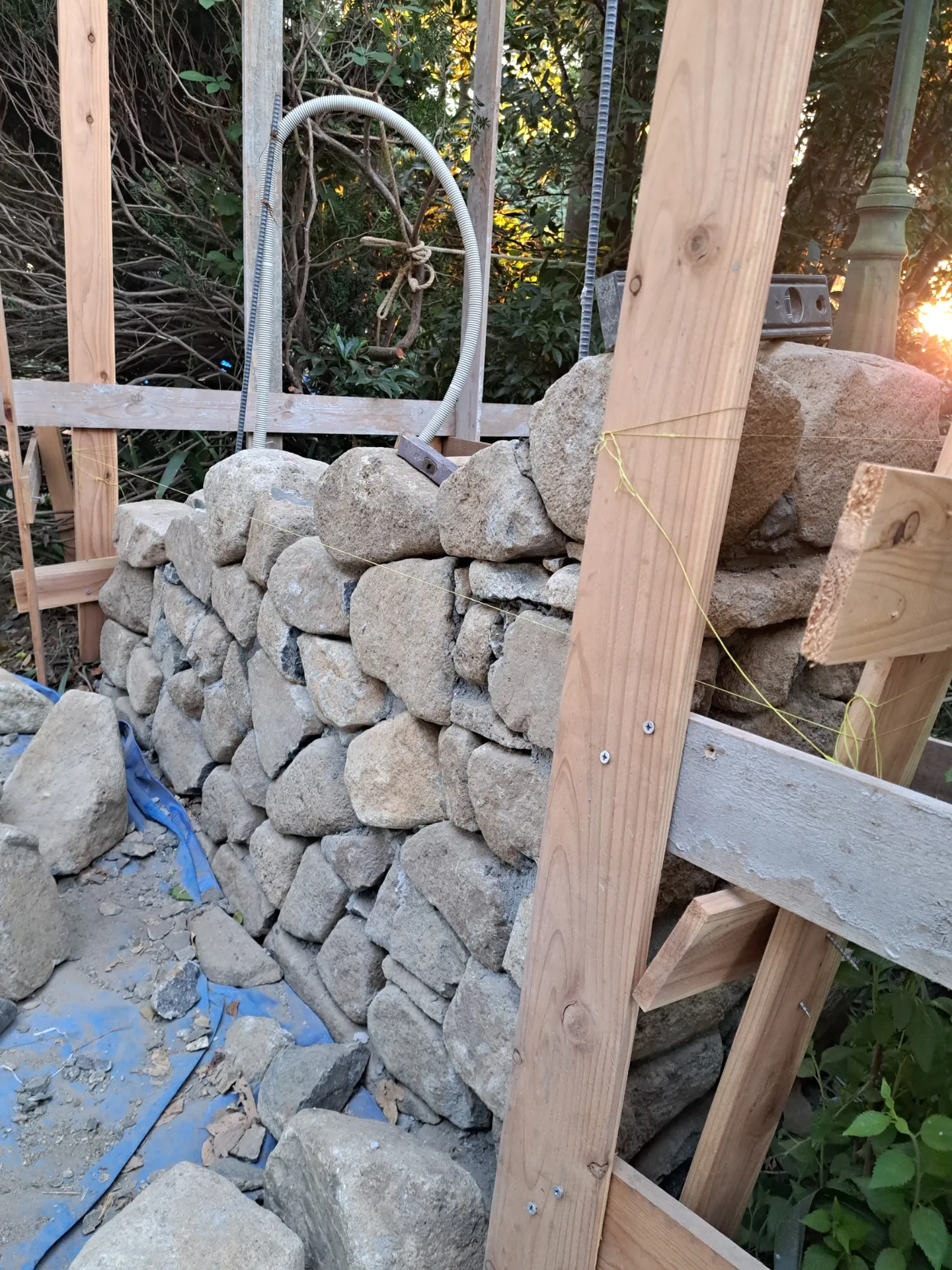 【千葉県富里市 石壁のお庭】造園工事承ります。